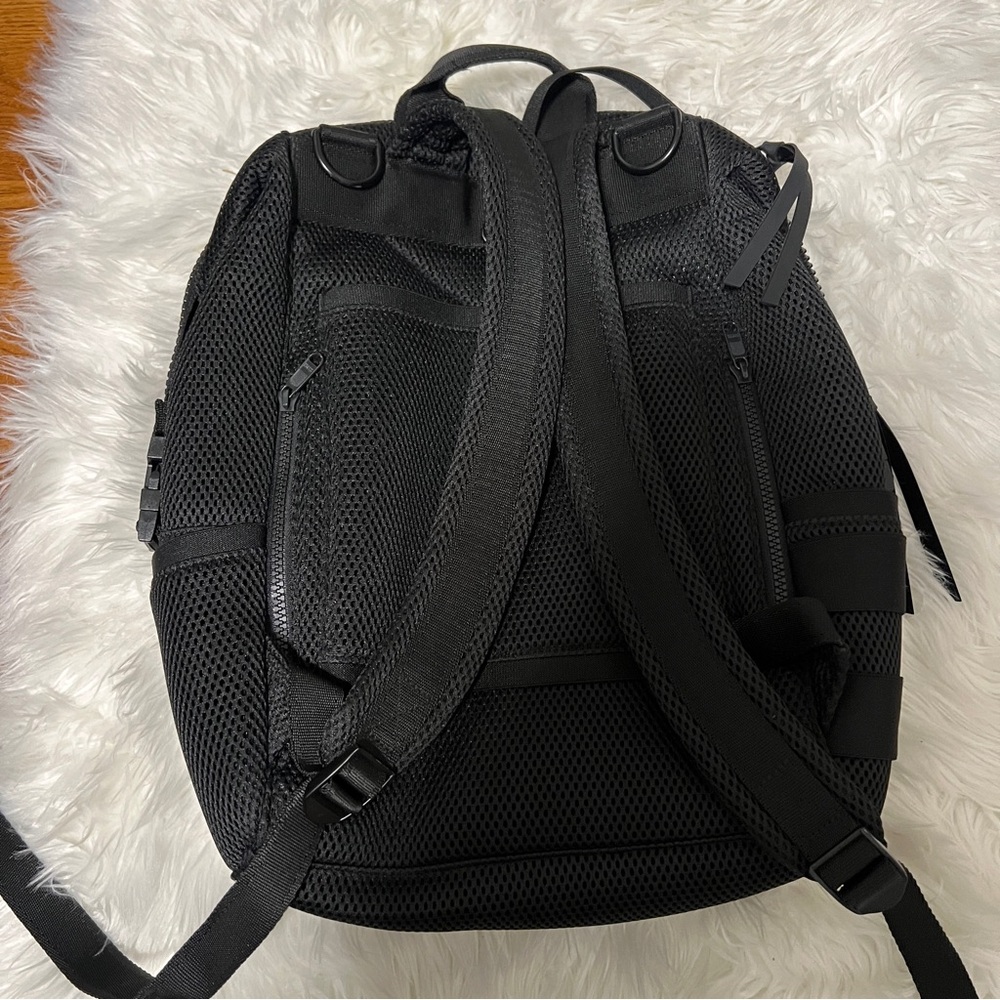 Dagne Dover Large Indi Air Mesh Diaper Backpack- Black - Picture 2 of 11